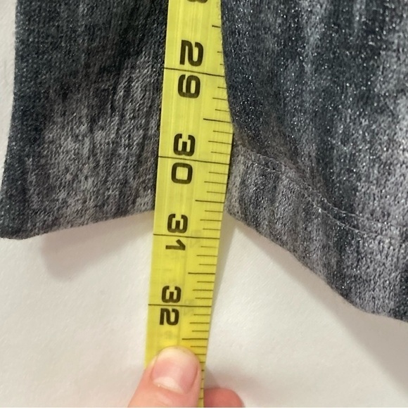 Chicos size 1 (M 8) cardigan open front silver Metallic fabric marbled black EUC - Picture 2 of 6
